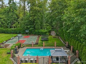 21830 NE 69th Street, Redmond WA 98053
