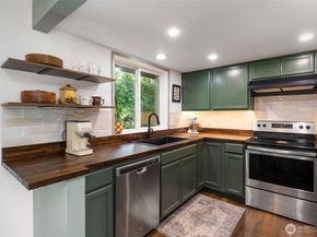 1903 NW Russell Street, Poulsbo WA 98370
