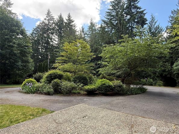 23020 NE 61st St., Redmond WA 98053