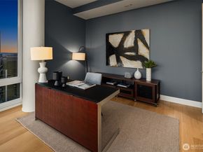 10700 NE 4th Street 4102, Bellevue WA 98004