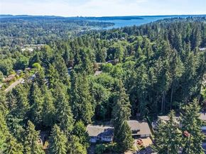 9509 NE 140 Street, Kirkland WA 98034