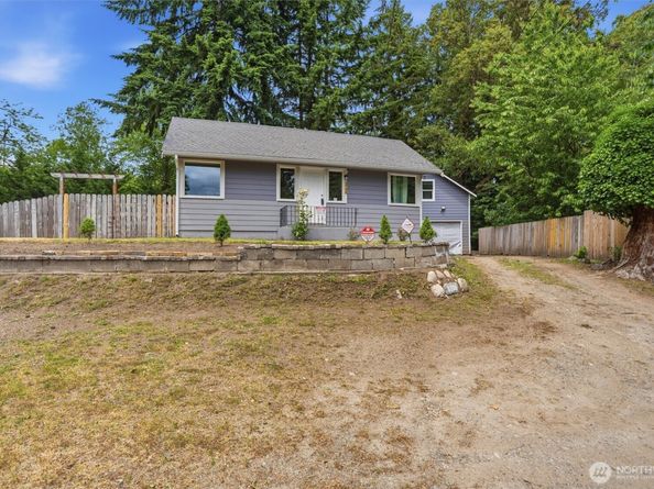 3706 W Arsenal, Bremerton WA 98312