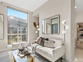 10650 NE 9th Place 2122, Bellevue WA 98004