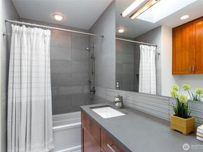 3815 E McGraw Street, Seattle WA 98112
