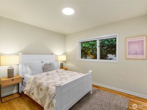 3815 E McGraw Street, Seattle WA 98112