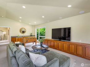 3815 E McGraw Street, Seattle WA 98112