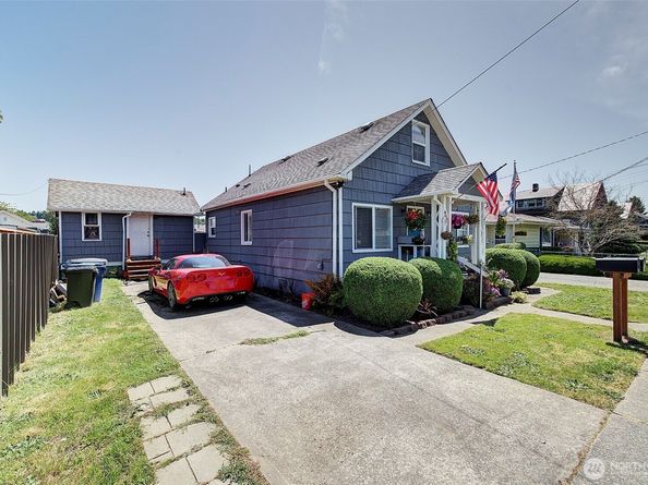 320 Williams Avenue N, Renton WA 98057