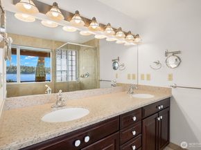 4835 Forest Avenue SE, Mercer Island WA 98040