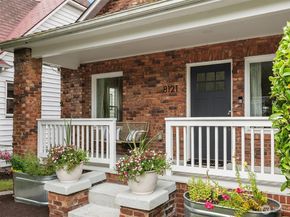 8121 16th Avenue SW, Seattle WA 98106
