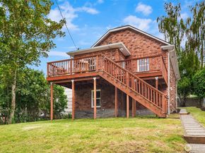 8121 16th Avenue SW, Seattle WA 98106