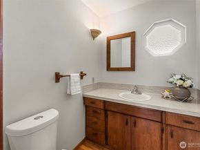 14901 SE 47th Place, Bellevue WA 98006