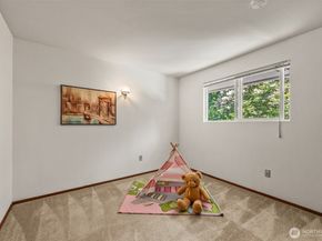 14901 SE 47th Place, Bellevue WA 98006