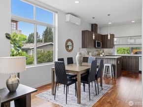 3655 Francis Avenue N, Seattle WA 98103