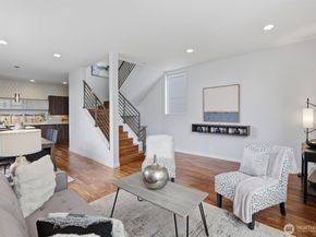 3655 Francis Avenue N, Seattle WA 98103