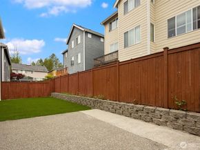 3512 Wells Avenue S, Renton WA 98055
