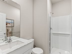 5524 S 328th Street 9, Auburn WA 98001