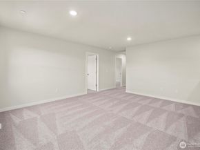 3942 Flat Top Drive, Bremerton WA 98312