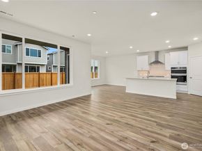 3942 Flat Top Drive, Bremerton WA 98312
