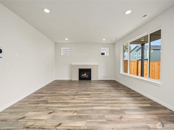 3942 Flat Top Drive, Bremerton WA 98312