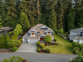 9545 NE Idel Weis Court, Bainbridge Island WA 98110