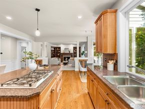 9545 NE Idel Weis Court, Bainbridge Island WA 98110