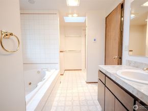 8017 47th Place W, Mukilteo WA 98275