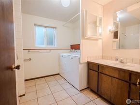8017 47th Place W, Mukilteo WA 98275