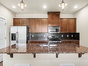 16533 2nd Park SE, Bothell WA 98012