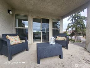 9030 Seward Park Avenue S 202, Seattle WA 98118