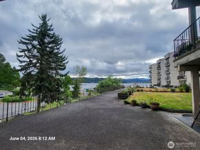 9030 Seward Park Avenue S 202, Seattle WA 98118