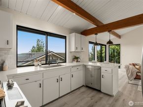 2606 NW 201st Street, Shoreline WA 98177