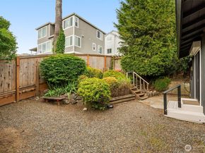 2606 NW 201st Street, Shoreline WA 98177