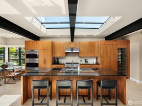 2821 Fairview Avenue E 5, Seattle WA 98102