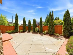 17812 33RD Avenue SE, Bothell WA 98012
