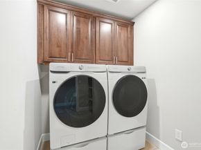 17812 33RD Avenue SE, Bothell WA 98012