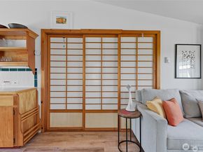 2727 Fairview Avenue E 18, Seattle WA 98102