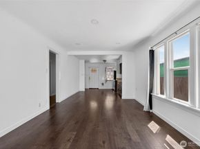 110 Lincoln Avenue, Kent WA 98032