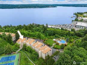 8001 Sand Point Way NE C47, Seattle WA 98115