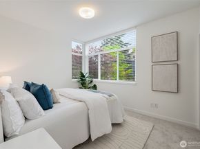 139 22nd Avenue E A, Seattle WA 98112
