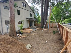 11340 23rd Avenue NE, Seattle WA 98125