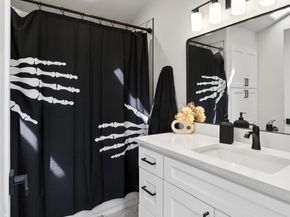 1420 S 359th Street, Federal Way WA 98003
