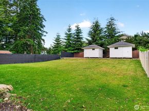 1420 S 359th Street, Federal Way WA 98003
