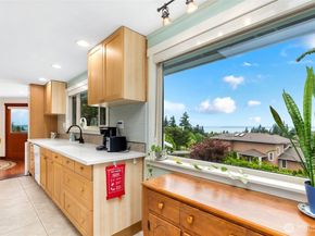10320 Kay Way, Mukilteo WA 98275