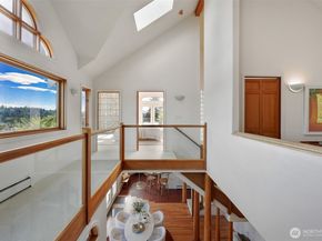 3951 Dayton Avenue N, Seattle WA 98103