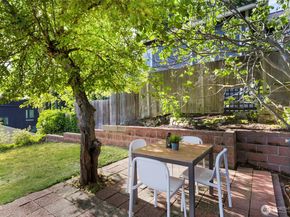 3951 Dayton Avenue N, Seattle WA 98103