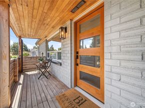 11239 35th Avenue SW, Seattle WA 98146