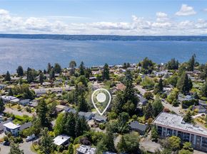 11239 35th Avenue SW, Seattle WA 98146