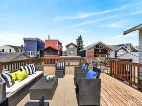 3722 SW Grayson Street, Seattle WA 98126