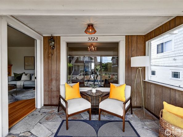 3722 SW Grayson Street, Seattle WA 98126