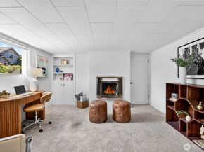 3722 SW Grayson Street, Seattle WA 98126